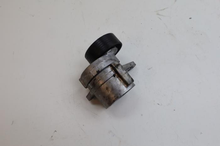Usados Tensor correa múltiple Volvo XC90 I 2.9 T6 24V Precio € 25,00 Norma de margen ofrecido por Auto Demontage Elferink B.V.