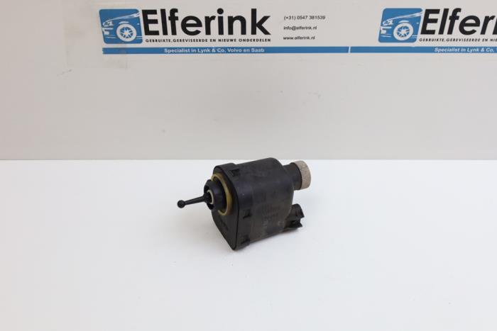 Używane Silnik reflektora Saab 9-3 I (YS3D) 2.0 S Turbo 16V Cena € 25,00 Procedura marży oferowane przez Auto Demontage Elferink B.V.