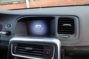 Used Display Multi Media control unit Volvo S60 II (FS) 1.6 T3 16V Price € 90,00 Margin scheme offered by Auto Demontage Elferink B.V.