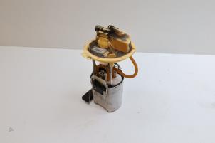 Usados Bomba eléctrica de combustible Volvo S60 II (FS) 1.6 T3 16V Precio € 75,00 Norma de margen ofrecido por Auto Demontage Elferink B.V.