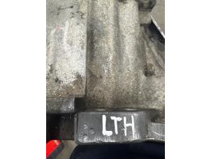 Getriebe van een Volvo S70 2.5 10V 1997