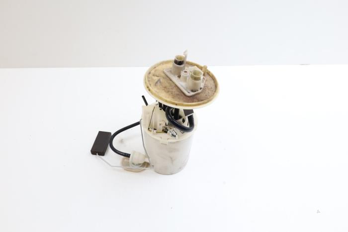 Gebrauchte Benzinpumpe Saab 9-5 (YS3E) 2.0t 16V Preis € 40,00 Margenregelung angeboten von Auto Demontage Elferink B.V.