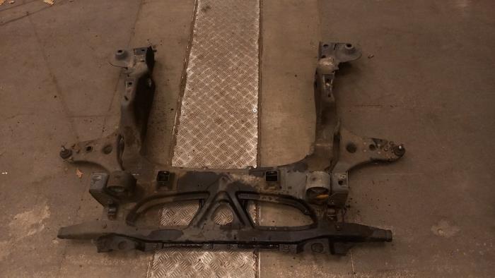 Used Subframe Mercedes B (W245) 2.0 B-200 16V Turbo Price € 175,00 Margin scheme offered by Auto Demontage Elferink B.V.