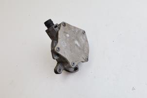 Usados Bomba de vacío de servofreno Volvo S60 II (FS) 1.6 T3 16V Precio € 50,00 Norma de margen ofrecido por Auto Demontage Elferink B.V.