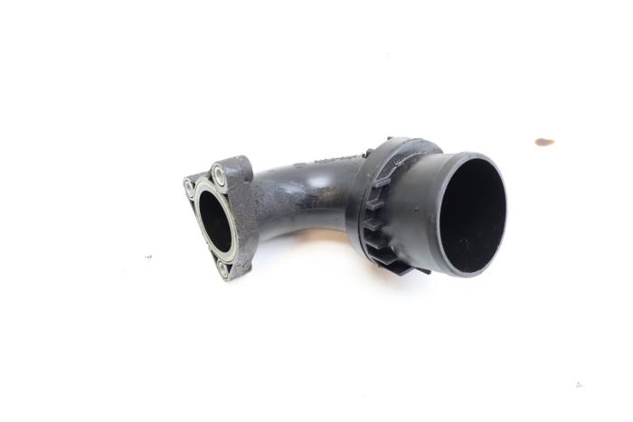 Gebrauchte Intercooler Rohr Volvo S60 II (FS) 1.6 T3 16V Preis € 40,00 Margenregelung angeboten von Auto Demontage Elferink B.V.