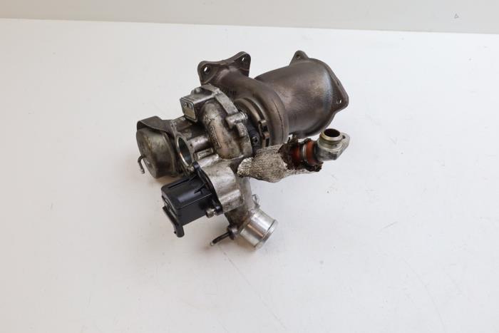 Usagé Turbo Volvo S60 II (FS) 1.6 T3 16V Prix € 250,00 Règlement à la marge proposé par Auto Demontage Elferink B.V.