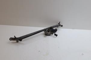 Used Wiper motor + mechanism Saab 9-3 II Sport Sedan (YS3F) 2.0t 16V Price € 75,00 Margin scheme offered by Auto Demontage Elferink B.V.