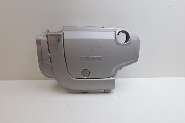 Gebrauchte Abdeckblech Motor Volvo V70 (BW) 2.4 D5 20V Preis € 50,00 Margenregelung angeboten von Auto Demontage Elferink B.V.