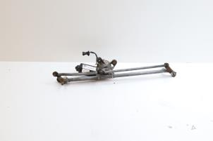 Used Wiper motor + mechanism Saab 9-3 II (YS3F) 1.8t 16V Price € 75,00 Margin scheme offered by Auto Demontage Elferink B.V.