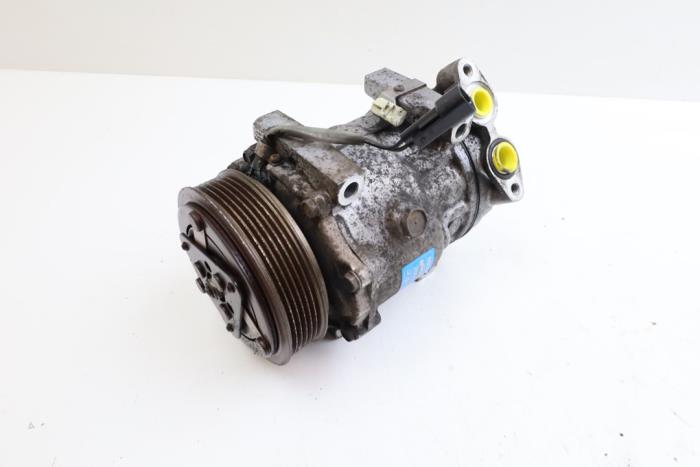 Gebrauchte Klimapumpe Volvo C30 (EK/MK) 1.6 D 16V Preis € 125,00 Margenregelung angeboten von Auto Demontage Elferink B.V.