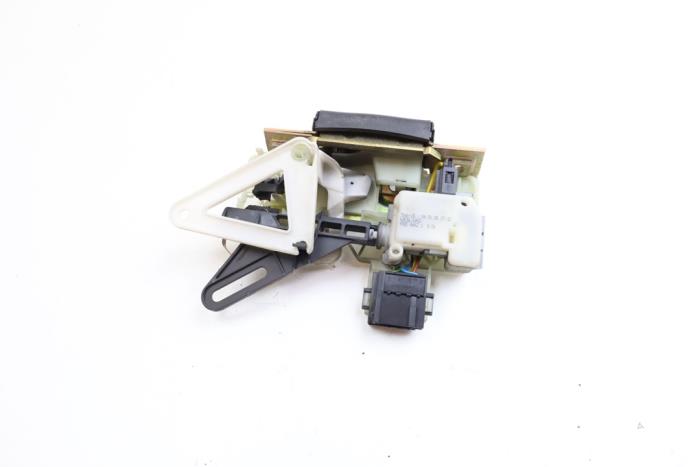 Volvo XC70 Tailgate lock mechanisms stock | ProxyParts.com