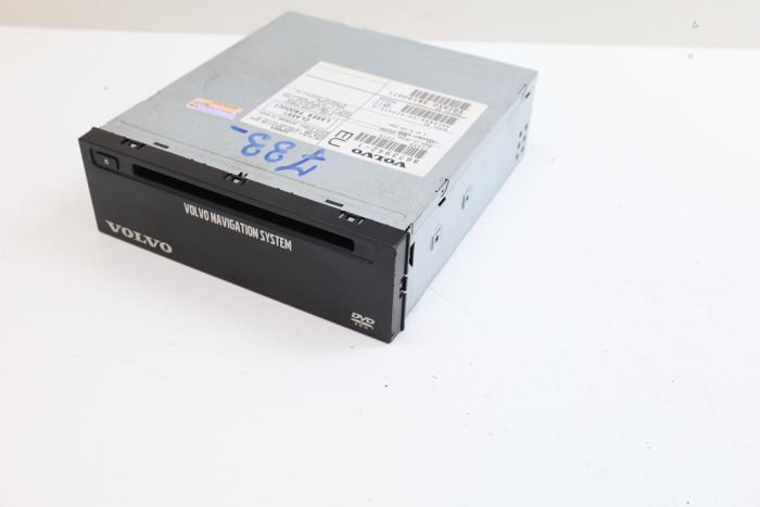 Usagé Module navigation Volvo V70 (SW) 2.5 R Turbo 20V Prix € 75,00 Règlement à la marge proposé par Auto Demontage Elferink B.V.