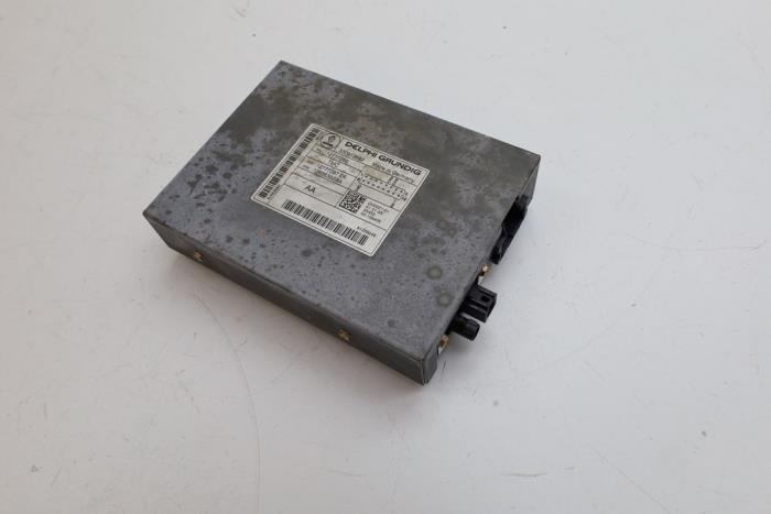 Używane Modul radiowy Saab 9-3 II (YS3F) 1.9 TTiD 16V Cena € 100,00 Procedura marży oferowane przez Auto Demontage Elferink B.V.