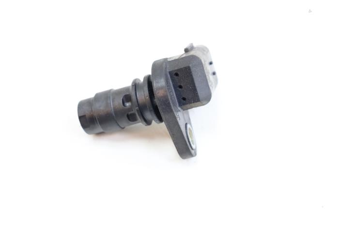 Usagé Arbre à cames Volvo V70 (SW) 2.4 T 20V Prix € 25,00 Règlement à la marge proposé par Auto Demontage Elferink B.V.