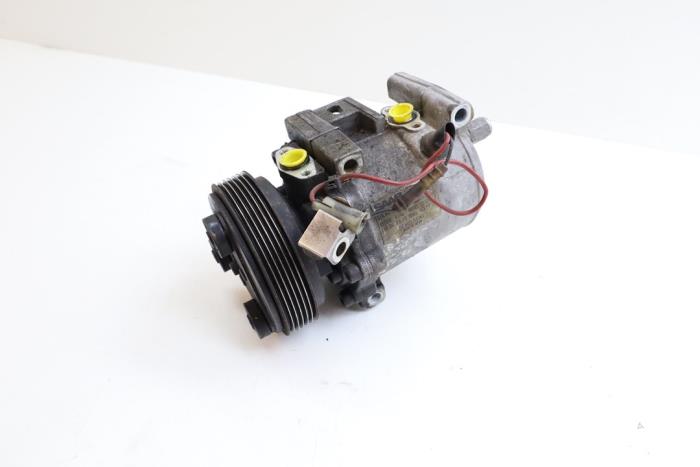 Usagé Compresseur de clim Saab 9000 CS 2.0i 16V CS,CSE Prix € 100,00 Règlement à la marge proposé par Auto Demontage Elferink B.V.