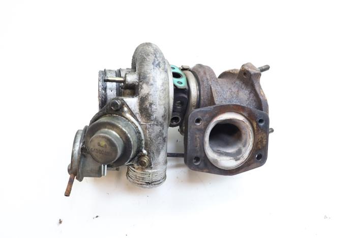Gebrauchte Turbo Volvo C70 (NK) 2.5 Turbo LPT 20V Preis € 175,00 Margenregelung angeboten von Auto Demontage Elferink B.V.