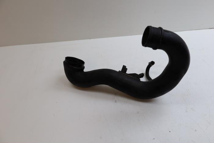 Gebrauchte Intercooler Rohr Volvo C70 (NK) 2.5 Turbo LPT 20V Preis € 50,00 Margenregelung angeboten von Auto Demontage Elferink B.V.