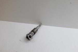 Gebrauchte Lenkkupplung Volvo V70 (SW) 2.4 D5 20V Preis € 50,00 Margenregelung angeboten von Auto Demontage Elferink B.V.