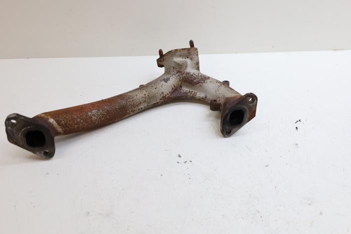 Gebrauchte Abgaskrümmer Saab 900 I Combi Coupé 2.0 i Preis € 35,00 Margenregelung angeboten von Auto Demontage Elferink B.V.
