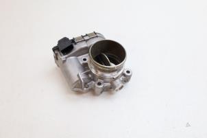 Usagé Boîtier accélérateur Volvo V60 I (FW/GW) 2.4 D6 20V Plug-in Hybrid AWD Prix € 50,00 Règlement à la marge proposé par Auto Demontage Elferink B.V.