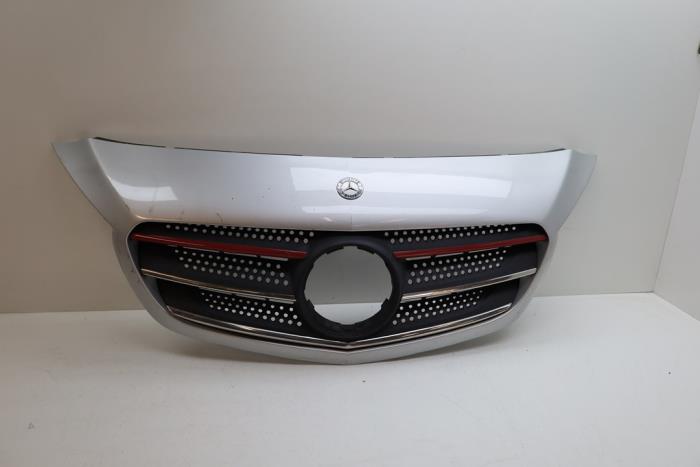 Begagnade Front Mercedes Citan (415.6) 1.5 109 CDI Pris € 250,00 Marginaltabell erbjuds av Auto Demontage Elferink B.V.