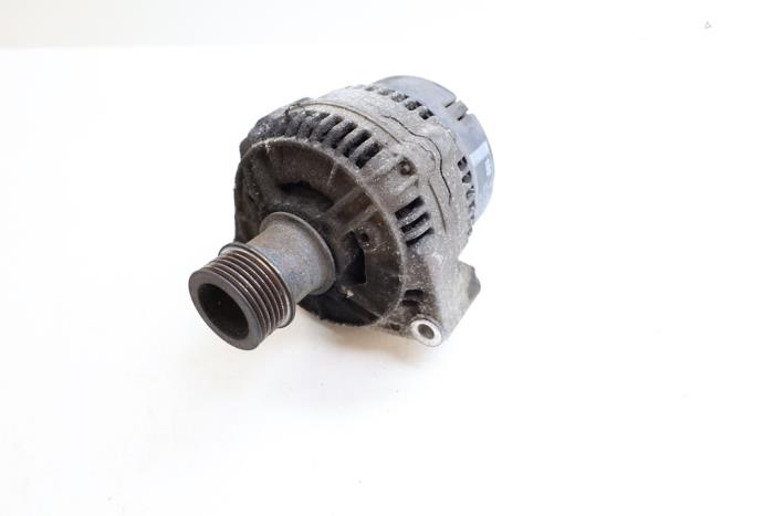Usagé Dynamo Saab 9-3 I (YS3D) 2.0t 16V Ecopower Prix € 65,00 Règlement à la marge proposé par Auto Demontage Elferink B.V.