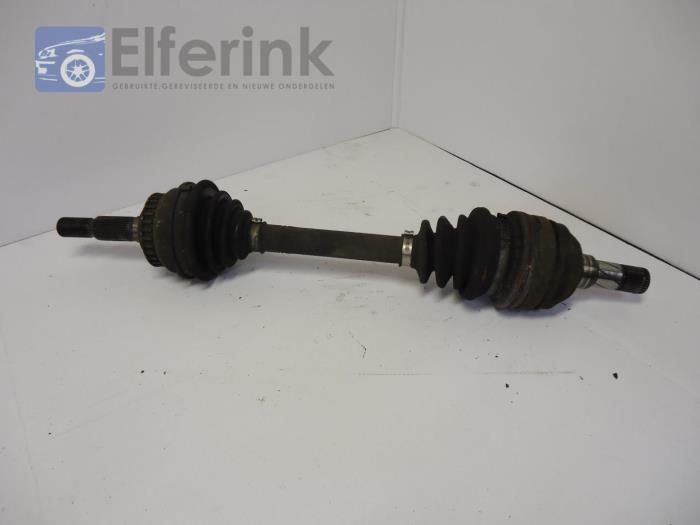 Front drive shaft, left from a Saab 900 II 2.0 i,Si 16V 1994