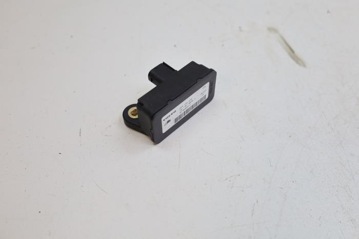 Begagnade Esp Duo-sensor Volvo V70 (BW) 2.0 T 16V Pris € 50,00 Marginaltabell erbjuds av Auto Demontage Elferink B.V.