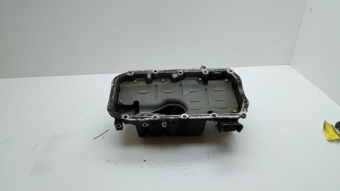 Gebrauchte Ölwanne Saab 9-5 Preis € 125,00 Margenregelung angeboten von Auto Demontage Elferink B.V.