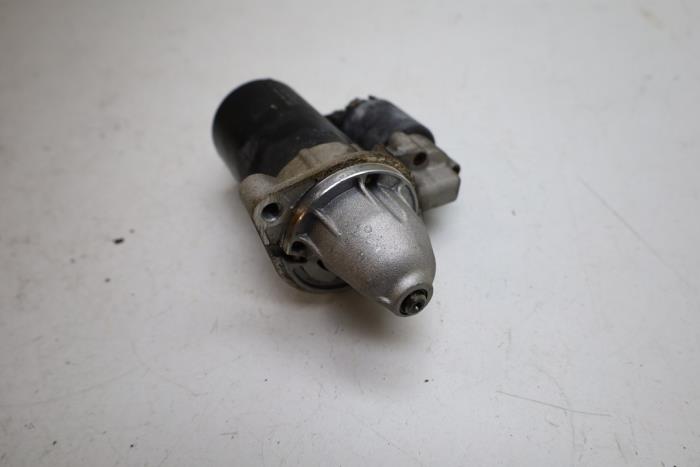 Gebrauchte Anlasser Mercedes C (W203) 2.0 C-200K 16V Preis € 35,00 Margenregelung angeboten von Auto Demontage Elferink B.V.