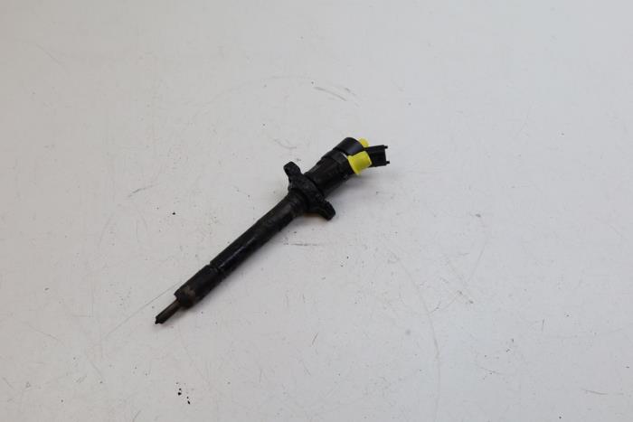 Usagé Injecteurs Volvo C30 (EK/MK) 1.6 D 16V Prix € 75,00 Règlement à la marge proposé par Auto Demontage Elferink B.V.