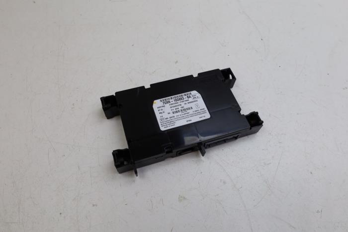 Begagnade Telefonmodul Volvo XC70 (BZ) 2.4 D5 20V AWD Pris € 50,00 Marginaltabell erbjuds av Auto Demontage Elferink B.V.