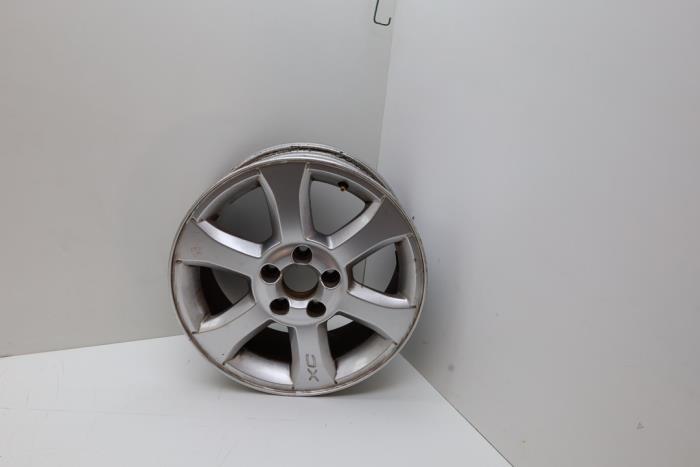 Używane Obrecz Volvo XC70 (BZ) 2.4 D5 20V AWD Cena € 50,00 Procedura marży oferowane przez Auto Demontage Elferink B.V.