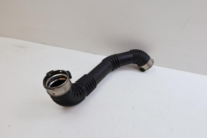 Intercooler Rohr Mercedes A Limousine (177.1), 2018 / 2026 1.3 A-250 e Turbo 16V, Limousine, 4-tr, Elektrisch Benzin, 1.332cc, 160kW (218pk), FWD, M282914, 2019-08 / 2026-12, 177.186 (Gebraucht)
