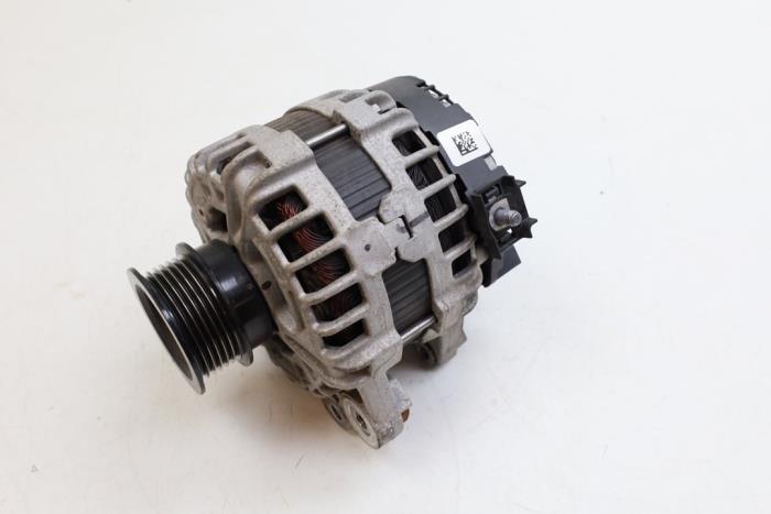 Usagé Dynamo Volvo S90 II 2.0 D5 Polestar 16V AWD Prix € 50,00 Règlement à la marge proposé par Auto Demontage Elferink B.V.
