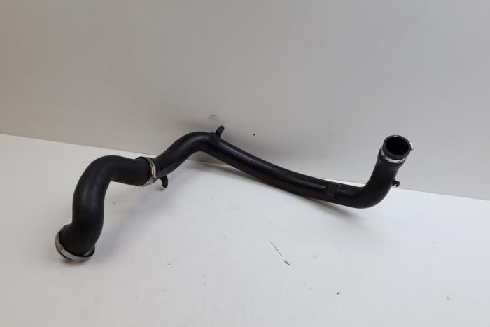 Gebrauchte Intercooler Rohr Volvo V70 (SW) 2.4 20V 170 Preis € 50,00 Margenregelung angeboten von Auto Demontage Elferink B.V.