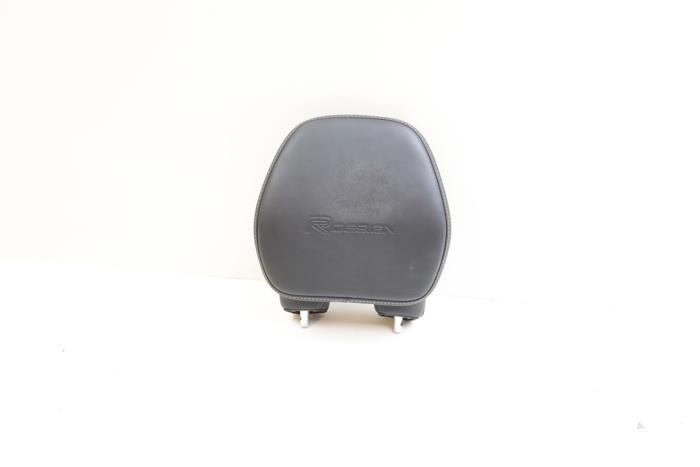 Używane Zaglówek Volvo S90 II 2.0 D5 Polestar 16V AWD Cena € 50,00 Procedura marży oferowane przez Auto Demontage Elferink B.V.