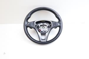 Używane Kierownica Mercedes B (W246) 1.6 B-200 BlueEFFICIENCY Turbo 16V Cena € 100,00 Procedura marży oferowane przez Auto Demontage Elferink B.V.