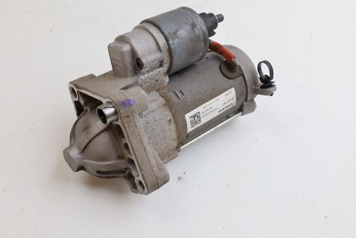 Used Starter Volvo XC40 (XZ) 2.0 T4 Geartronic 16V Price € 50,00 Margin scheme offered by Auto Demontage Elferink B.V.