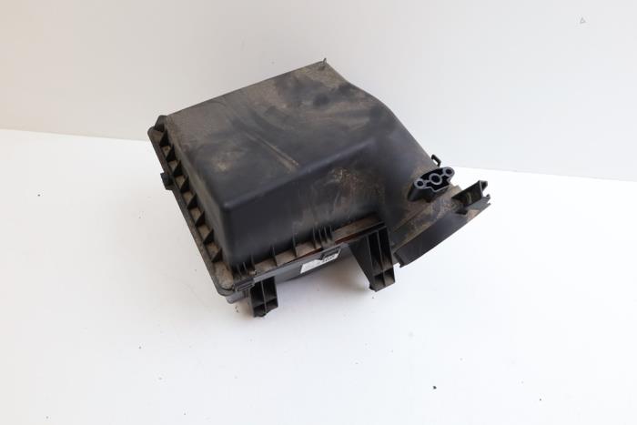 Gebrauchte Luftfiltergehäuse Mercedes B (W246/W242) 1.8 B-180 CDI BlueEFFICIENCY 16V Preis € 50,00 Margenregelung angeboten von Auto Demontage Elferink B.V.