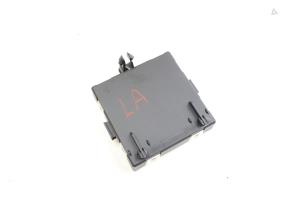 Usagé Module verrouillage central des portes Mercedes GLC (X253) 2.0 260 16V 4-Matic Prix € 25,00 Règlement à la marge proposé par Auto Demontage Elferink B.V.