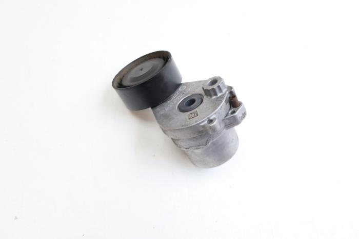 Usados Tensor correa múltiple Mercedes GLC (X253) 2.0 260 16V 4-Matic Precio € 40,00 Norma de margen ofrecido por Auto Demontage Elferink B.V.