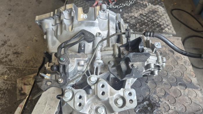 Gebrauchte Getriebe Volvo V60 II (ZW) 2.0 D3 16V Preis € 750,00 Margenregelung angeboten von Auto Demontage Elferink B.V.