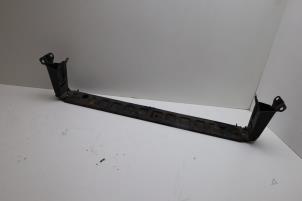 Usados Radiador Volvo V70 (BW) 1.6 T4 16V Precio € 50,00 Norma de margen ofrecido por Auto Demontage Elferink B.V.