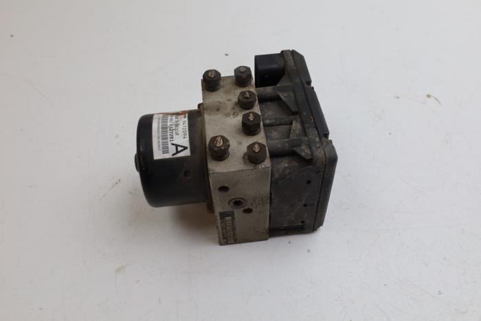 Bloc ABS d'un Volvo V70 (GW/LW/LZ) 2.5 10V 1998