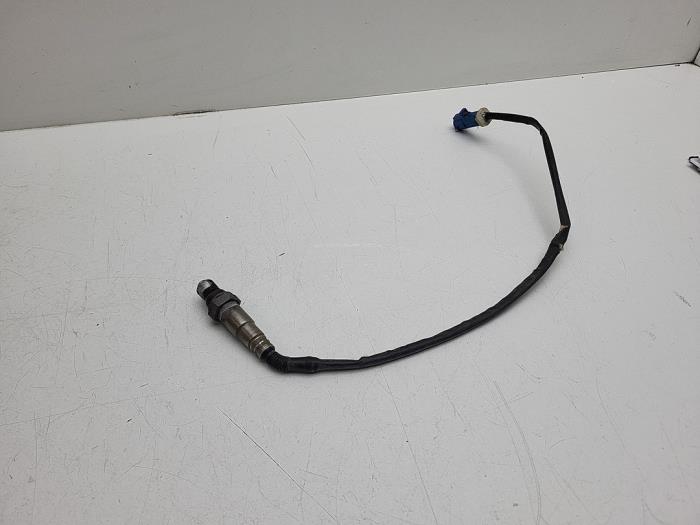 Usagé Sonde lambda Volvo V70 (BW) 1.6 T4 16V Prix € 35,00 Règlement à la marge proposé par Auto Demontage Elferink B.V.
