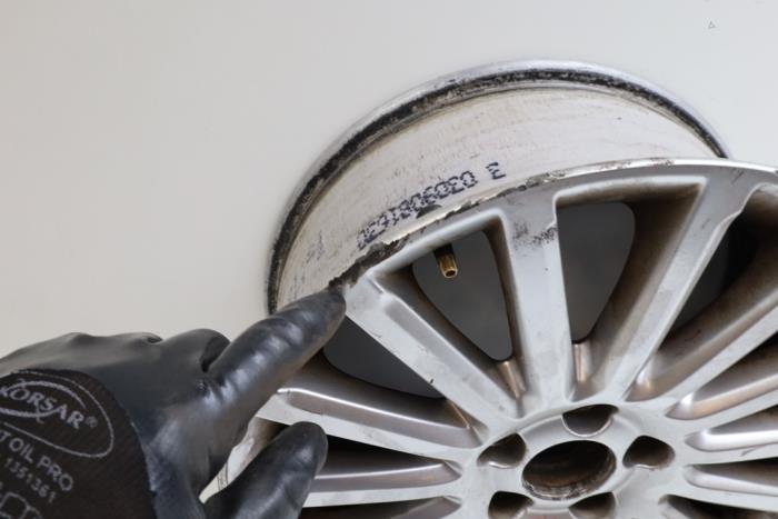Używane Obrecz Volvo V70 (BW) 2.0 D3 20V Cena € 50,00 Procedura marży oferowane przez Auto Demontage Elferink B.V.