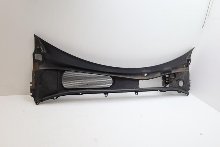 Używane Parawan Volvo S60 III (ZS) 2.0 T5 16V Cena € 100,00 Procedura marży oferowane przez Auto Demontage Elferink B.V.