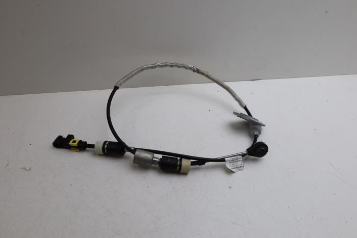 Gear shift cable linkage, bracket