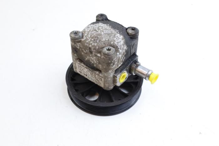 Usagé Pompe direction assistée Volvo XC90 I 2.5 T 20V Prix € 125,00 Règlement à la marge proposé par Auto Demontage Elferink B.V.